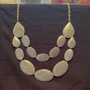 Elegant Gold-Tone Statement Necklace